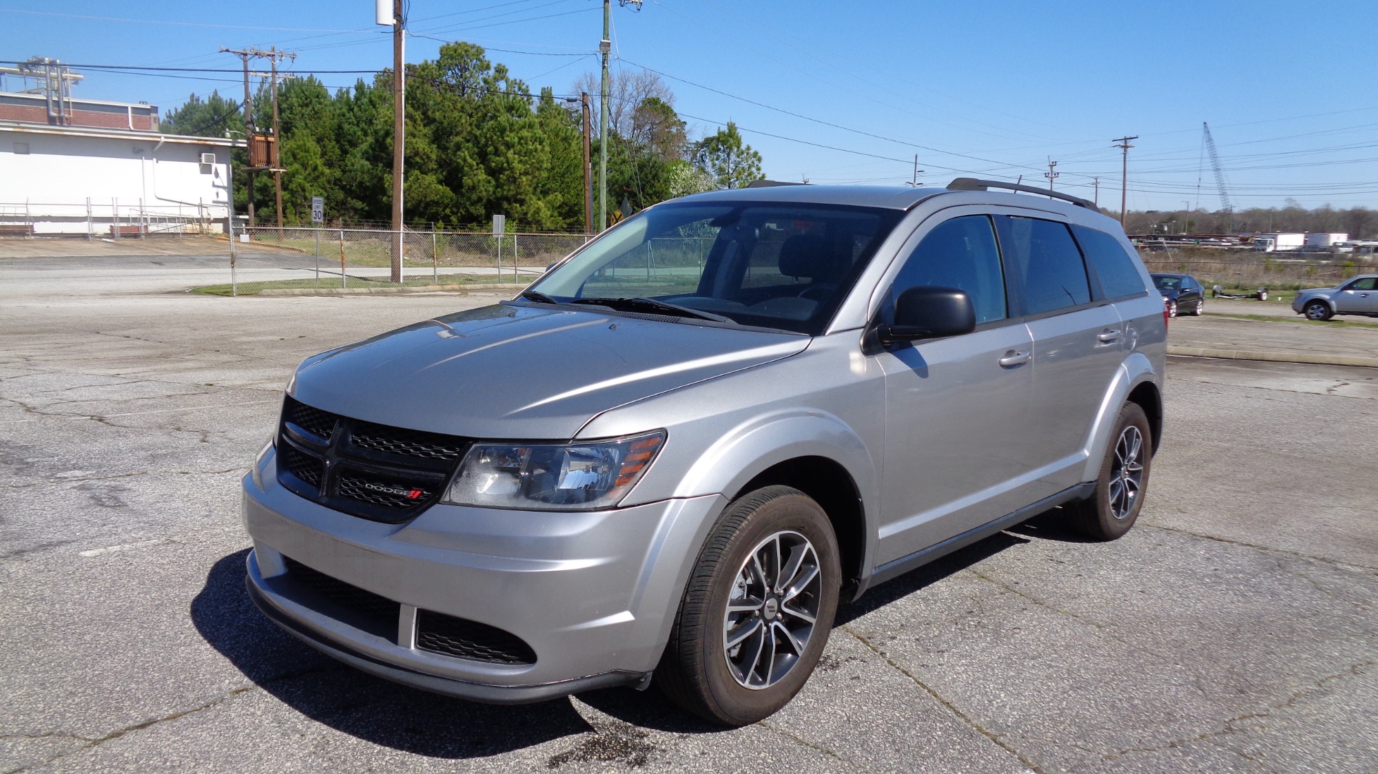 photo of 2018 Dodge Journey SE